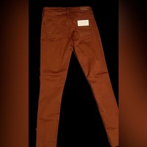 AG super skinny butter soft jeans! Size 24R🔥 NEW WITH TAGS🔥🔥